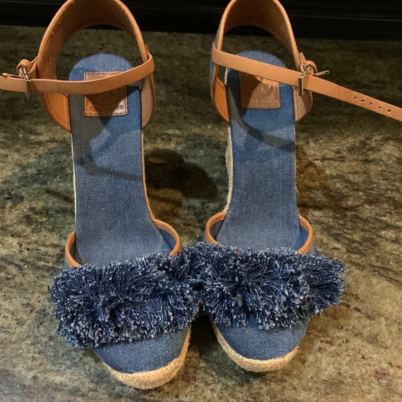 Tory Burch Blue Denim Wedges - Picture 6 of 7